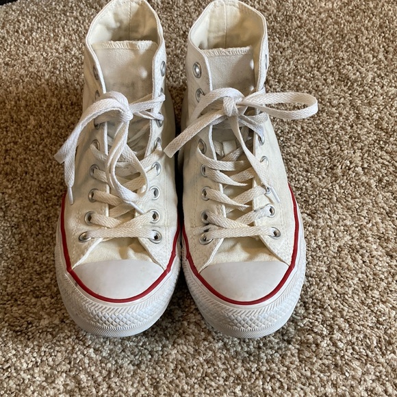 Converse Shoes - White high top Chuck Taylors